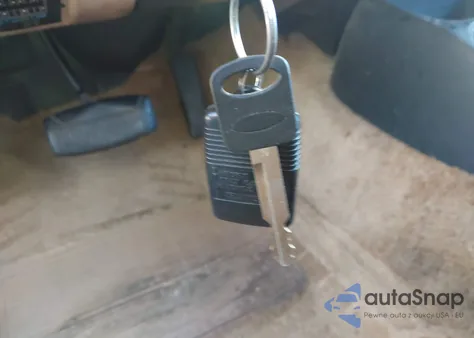 1996 Ford Ranger Super Cab из США, поврежденный, VIN 1FTCR14X8TPA86752